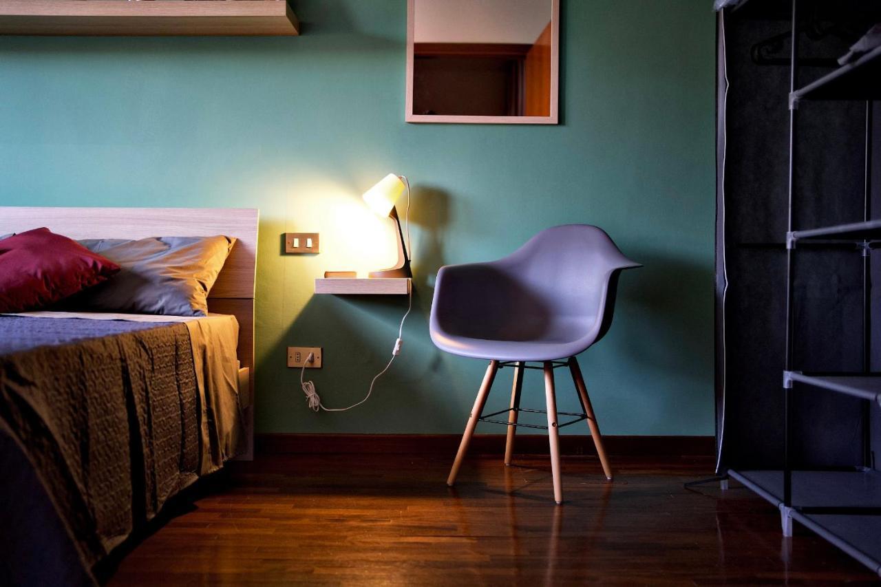 Casa Zoe Apartment Free Parking,Self Check In & Free Wi Fi Парма Экстерьер фото