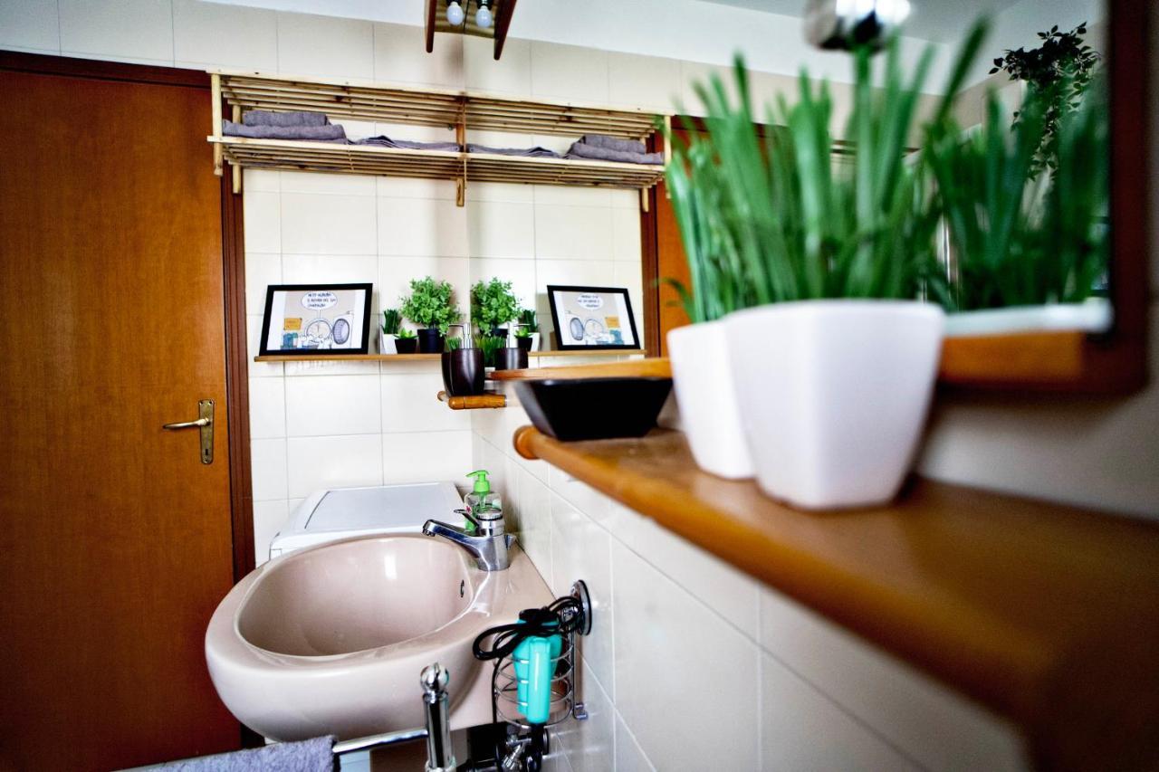 Casa Zoe Apartment Free Parking,Self Check In & Free Wi Fi Парма Экстерьер фото